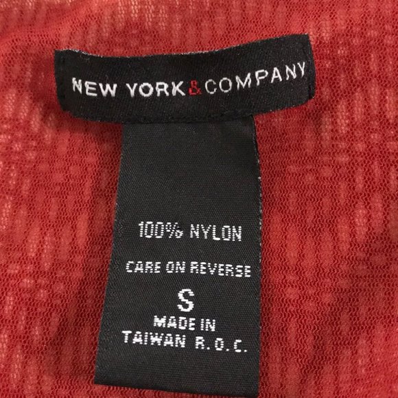 {NY&Co} Red Chevron Surplice Top - Picture 5 of 5